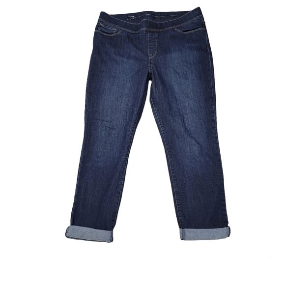 Levi's Pull On Dark Wash Plus Size Jeans Size 33 - Picture 1 of 11